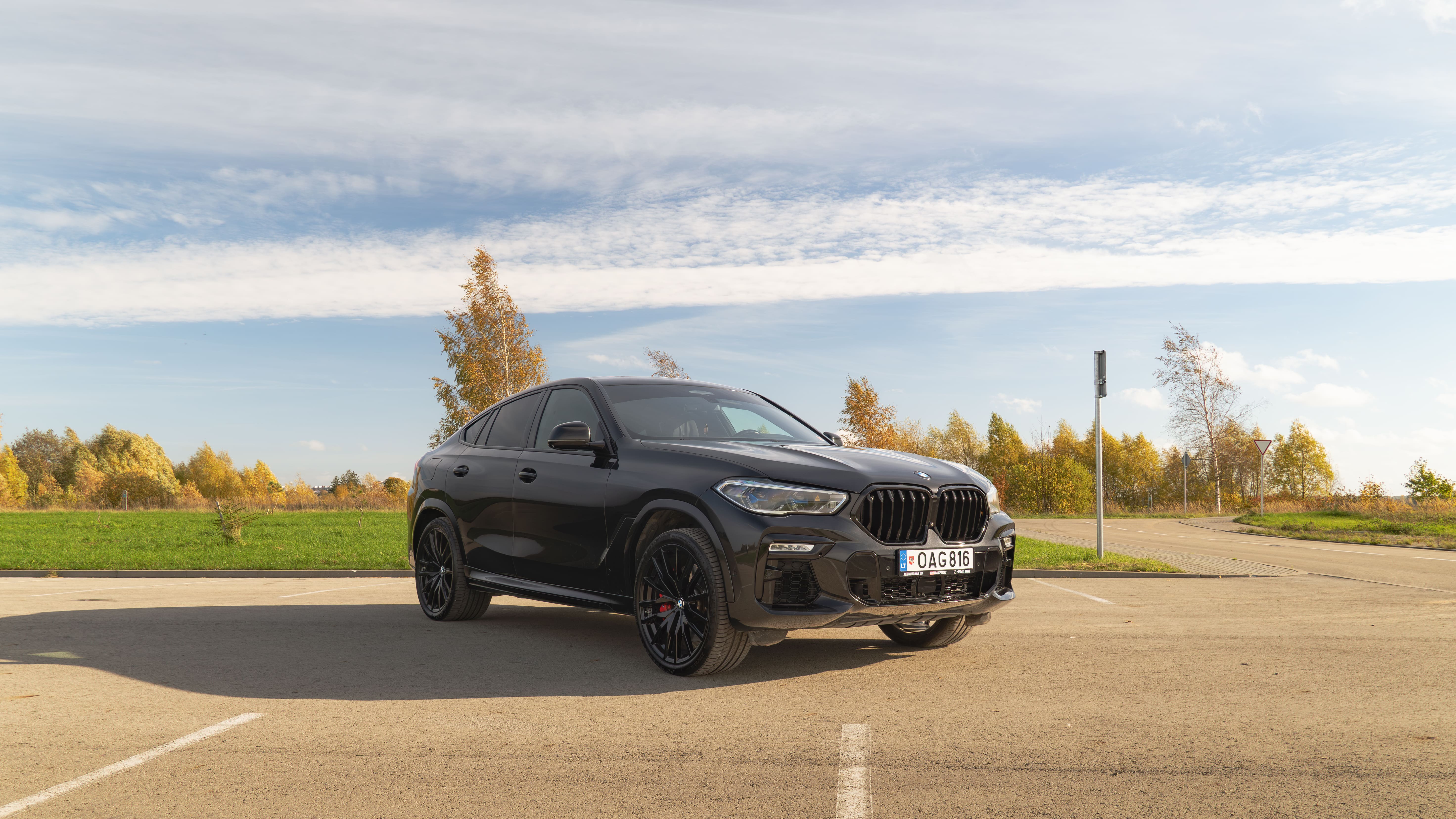 BMW X6 M50i xDrive